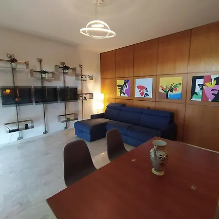 Ac Domus Location Ostiense Apartman *